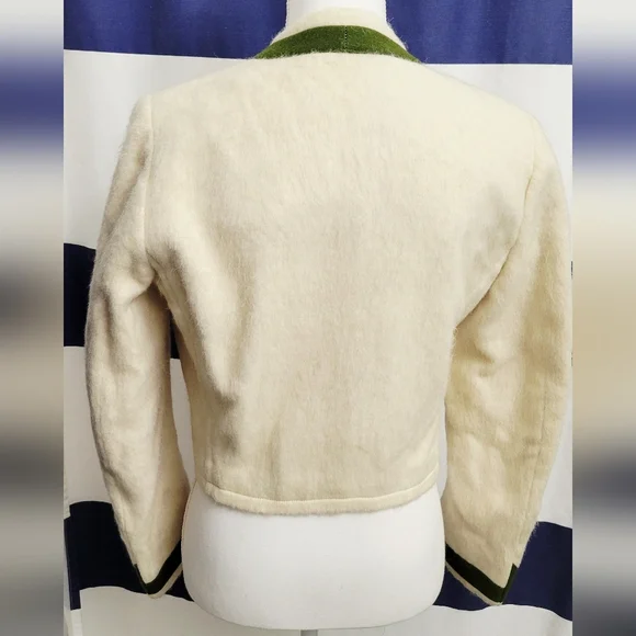 Vintage (60s) Lanz Of Salzberg Cream and Green Women's Cardigan Sweater | Size M - Picture 2 of 4